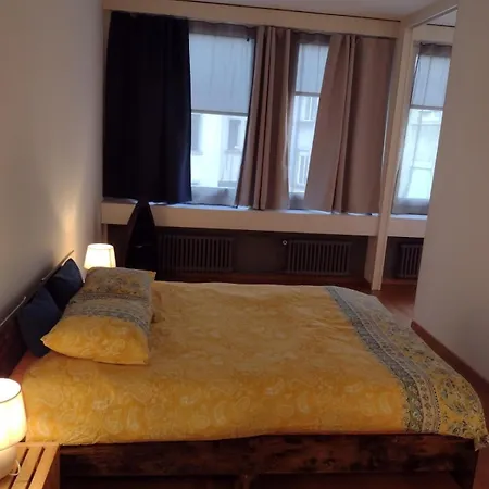 Cozy And Flat In Downtown Apartamento Zúrich
